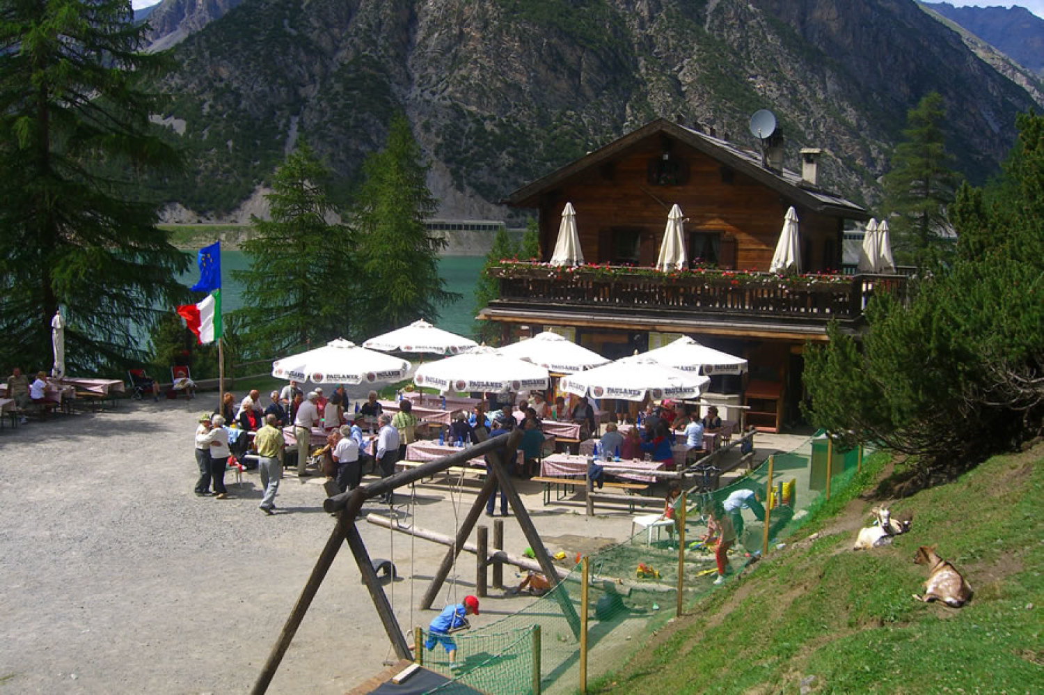 https://www.valtellinaok.com/Foto/Ristoranti/110/ristoro alpisella livigno.jpg